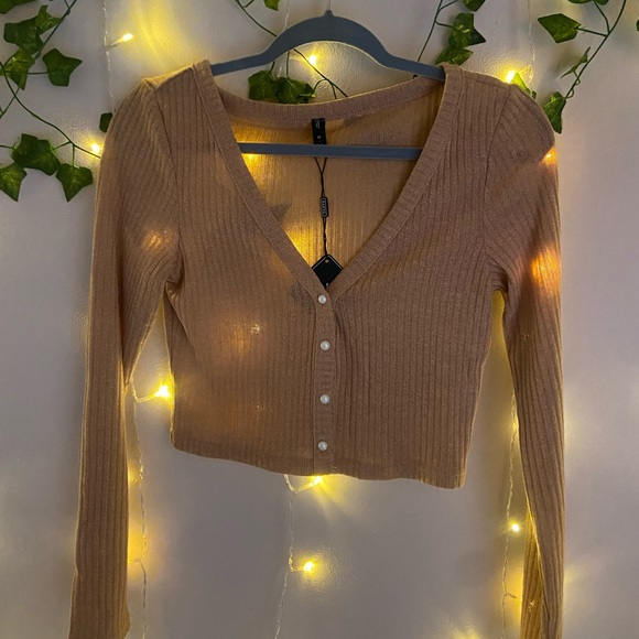 PINK PEARL BUTTON DOWN CARDIGAN - Picture 1 of 3